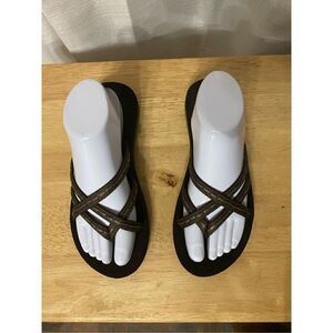 Teva strappy flip flop sandals